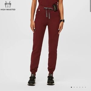 FIGS - High-Waisted Zamora Jogger Scrub Pants in Burgundy